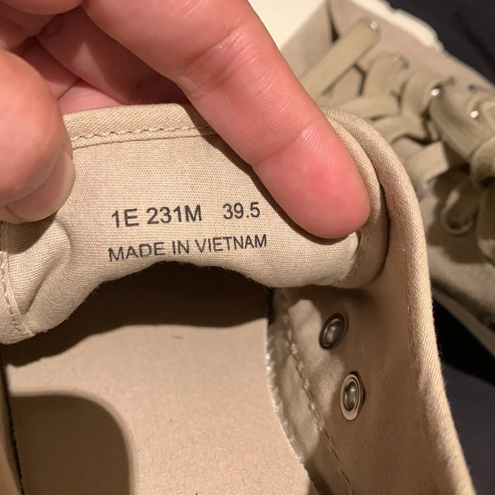 Prada Low Top Beige Sneakers Size 39.5 - Picture 8 of 17